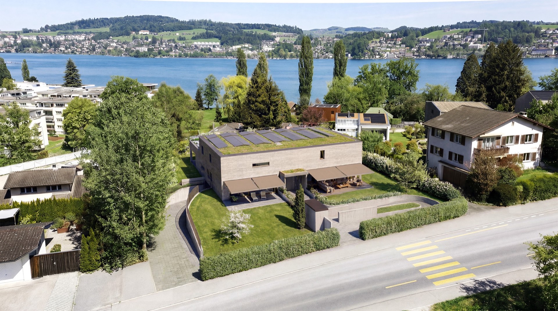 Seelinie 11 — Luftaufnahme Südfassade mit Garten und Vierwaldstättersee